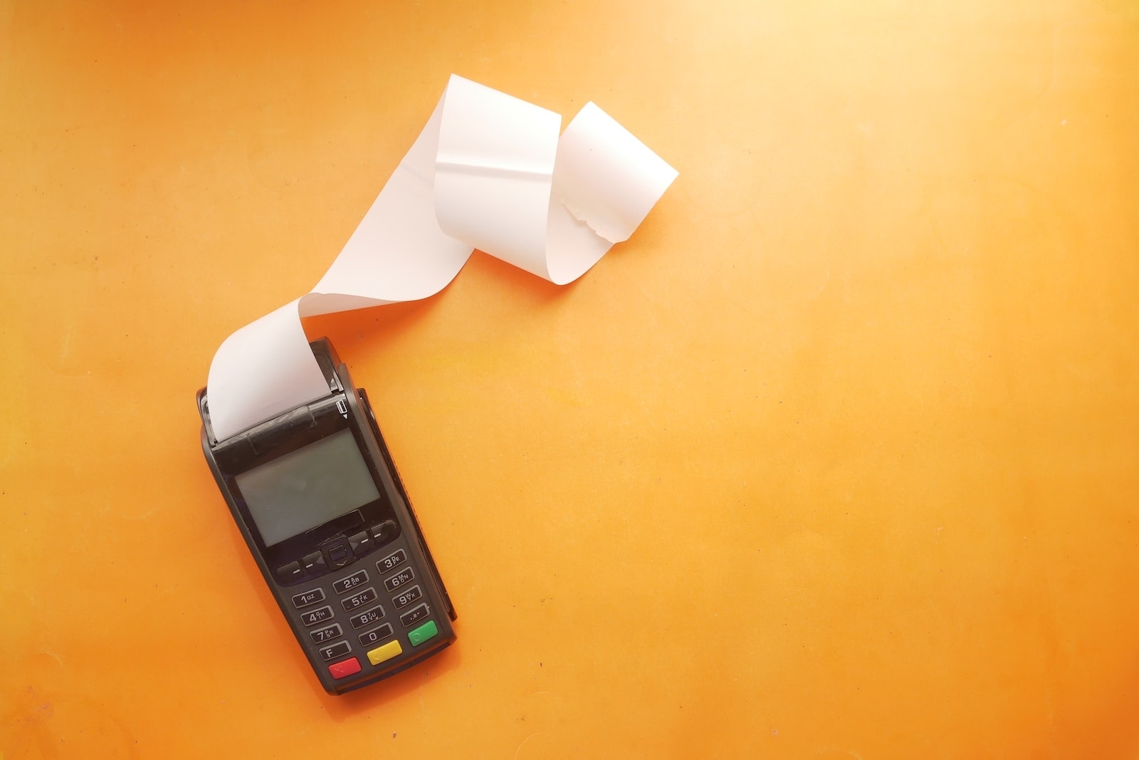 Yapily survey finds businesses are demanding more cost-effective and secure payment methods